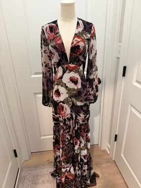 Floral Deep V-Neck Maxi Dress in Mauve and Rose